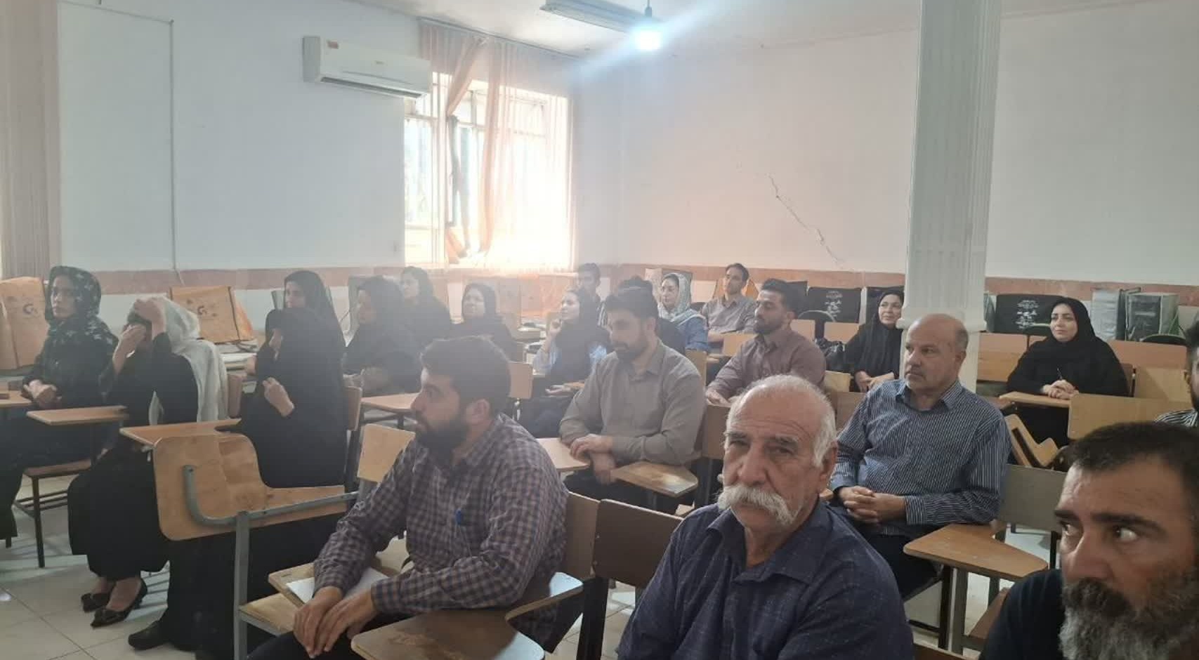برگزاری دوره آموزشی تخصصی «پرورش دام سنگین» در مرکز آموزش کشاورزی سرپل ذهاب