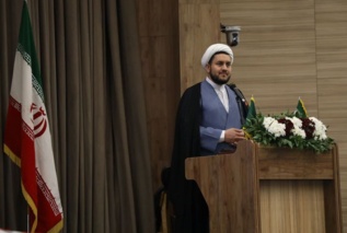ایمان و وحدت؛ رمز پیروزی در تمام عرصه‌ها