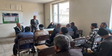 برگزاری دوره «الگوی استقرار طبیعی گونه‌های بلوط زاگرس» در دهستان جلالوند